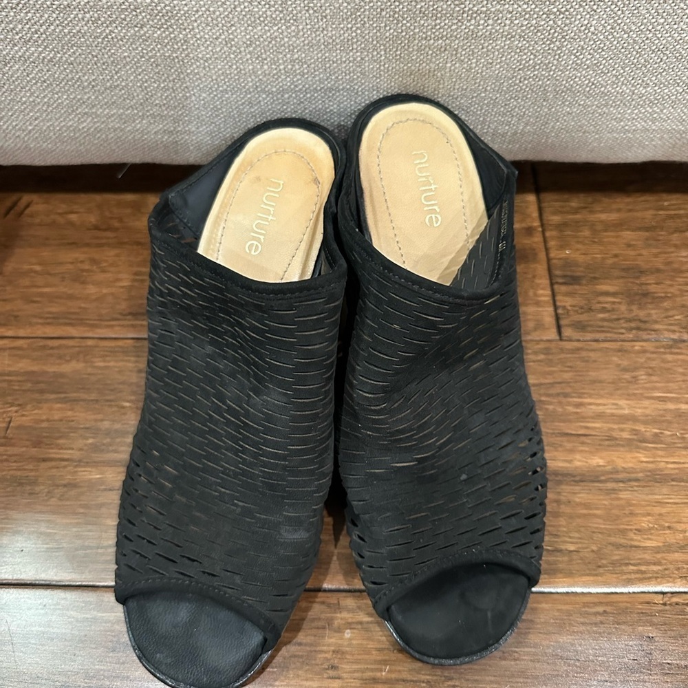 Nurture Elegant Black Women's Peep-Toe Shoes size 8 - Picture 2 of 6